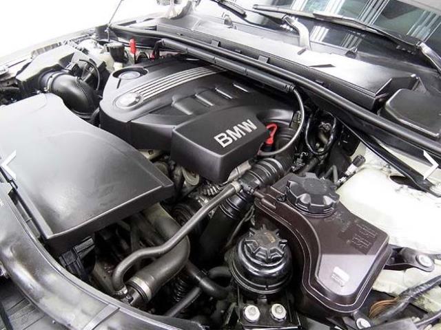 BMW 320D 세단 내비패키지 팝니다. BMW 320D 세단 내비패키지 팝니다.