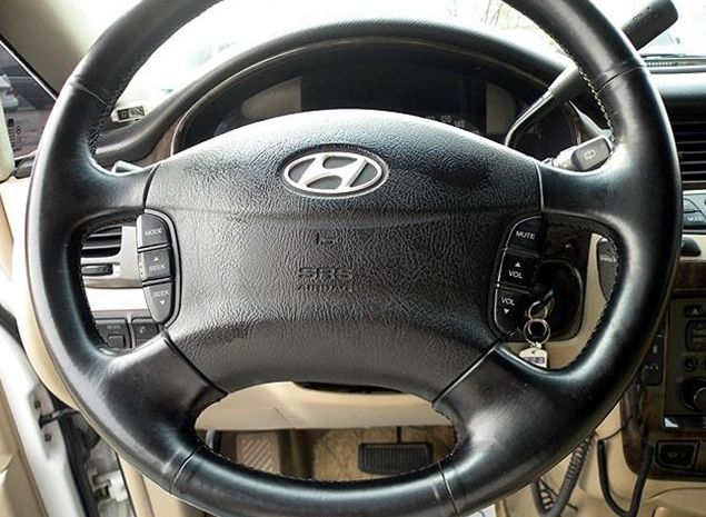 05년식 트라제xg 골드디젤 흰색 76000km 300만원 05년식 트라제xg 골드디젤 흰색 76000km 300만원