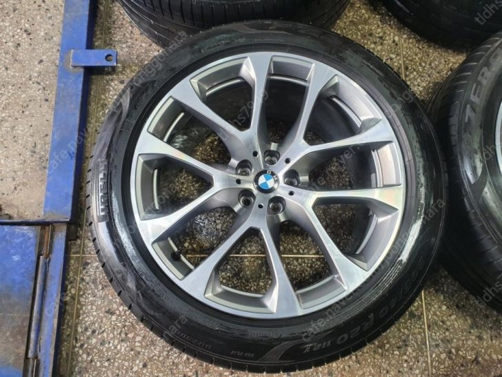 bmw x5 최신형20인치 정품휠타이어세트
