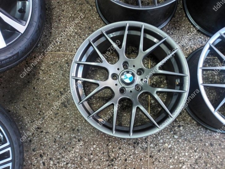 bmw래플리카18인치 휠세트 50만원에 팝니다 bmw래플리카18인치 휠세트 50만원에 팝니다