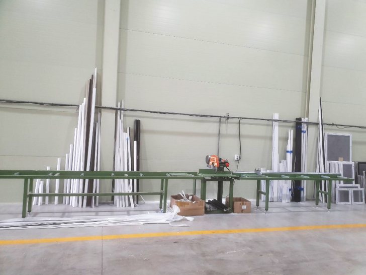 PVC 샷시 창호제작 기계, 풀셋트 팝니다. PVC 샷시 창호제작 기계, 풀셋트 팝니다.