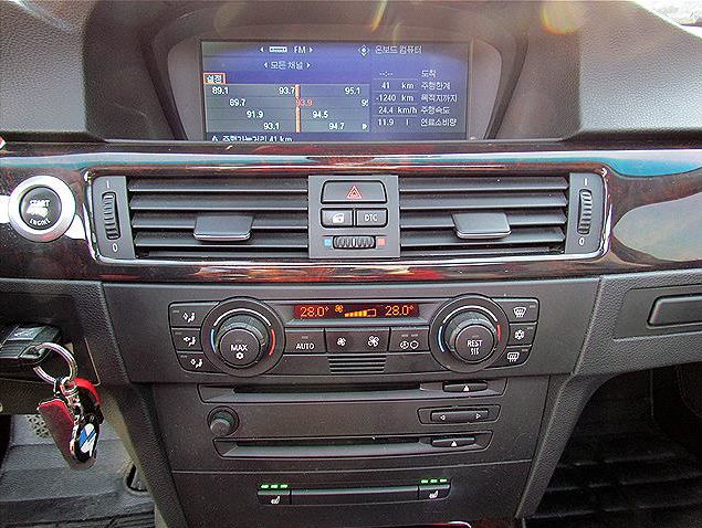 06년식 BMW 320i 세단CP 06년식 BMW 320i 세단CP