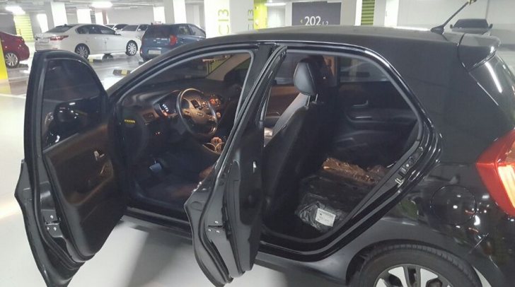 15년식 모닝 럭셔리 무사고 비흡연 580만원 팝니다 15년식 모닝 럭셔리 무사고 비흡연 580만원 팝니다
